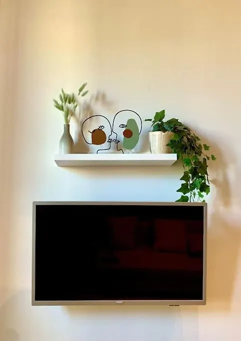Lovely Studio Flat In Bocconi Milan Appartement